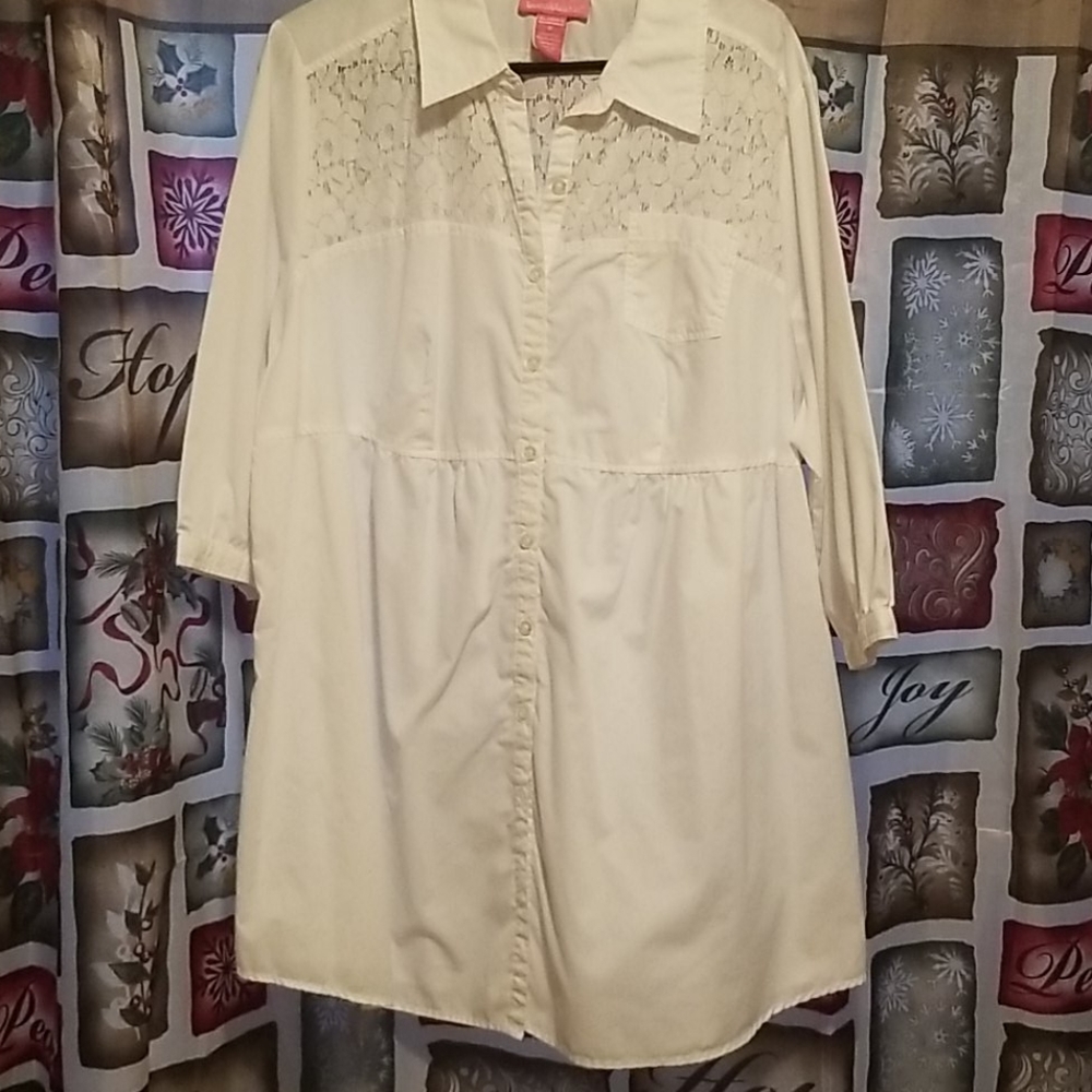 Tunic - Picture 1 of 4